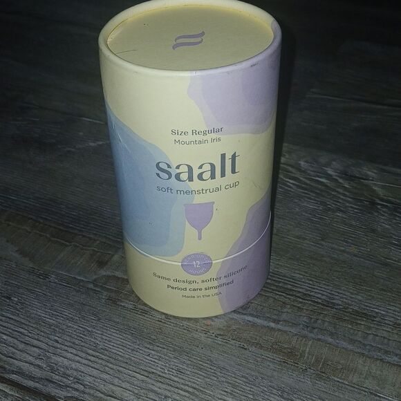 Saalt Soft Menstrual Cup - Best Sensitive Reusable Period Cup Sz Reg New Sealed - Picture 1 of 8
